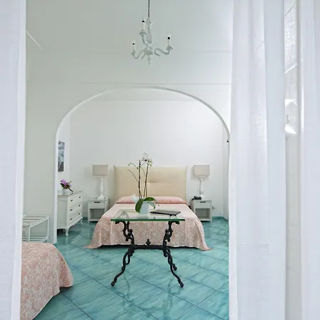 San Felice Hotell 4*